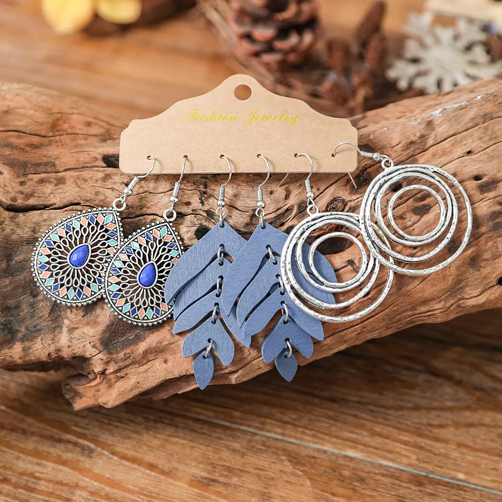 Handmade Ethnic Vintage Earring Set - Image 3