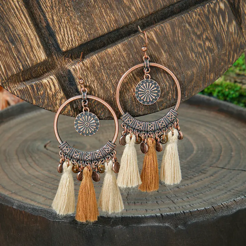 Vintage Fashion Bohemian Style Hand-made Tassel Earrings Original Design Heart-shaped Geometric Earrings Feather Earrings - Image 3